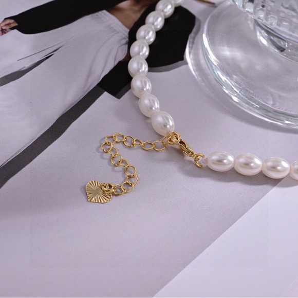 Celine White Pearl Necklace with Gold Emblems - Picture 4 of 5